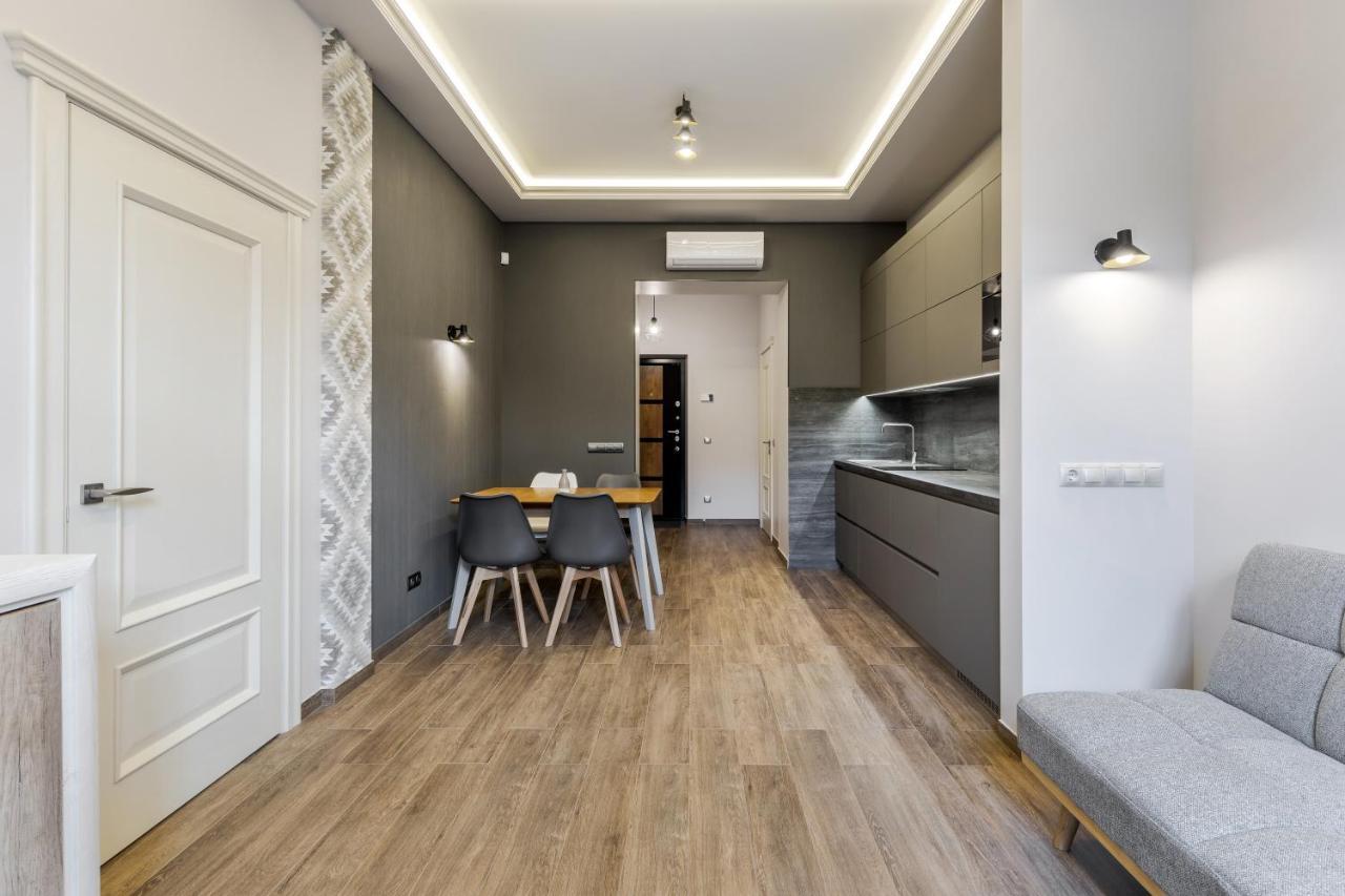 Inshiapartments On Kovzhuna Str Львов Экстерьер фото